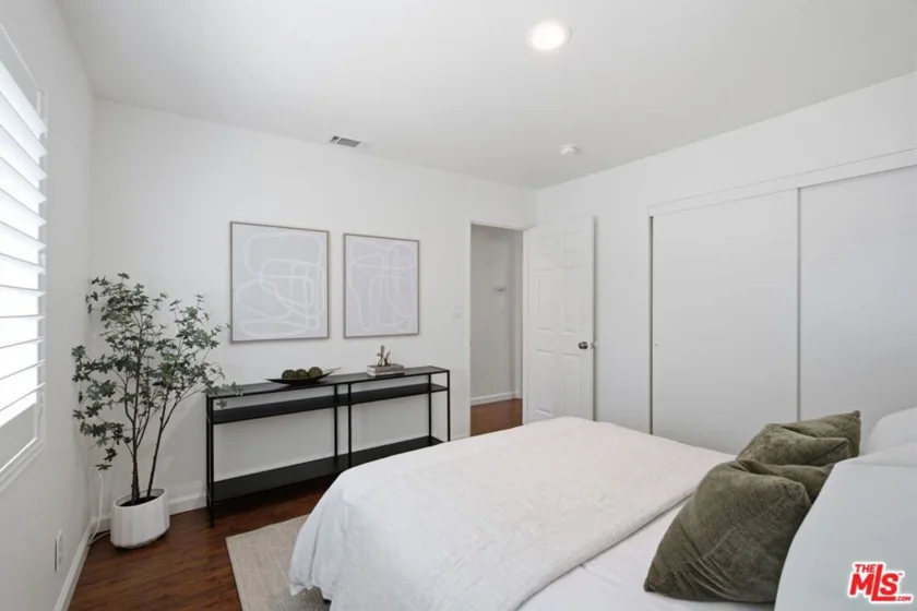 762 E Orange Grove Boulevard #3 photo 23