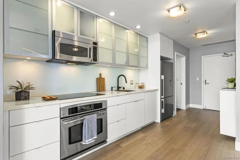 575 6th Avenue #804 photo 8