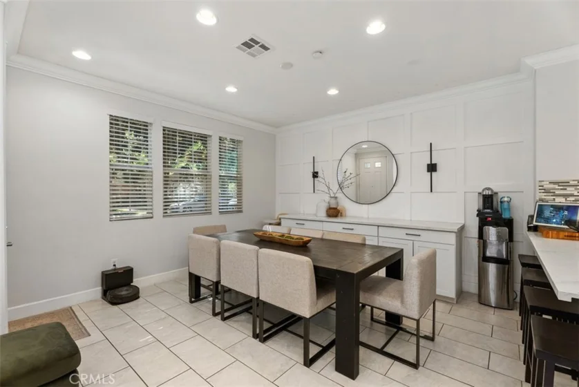 1487 Montgomery photo 11
