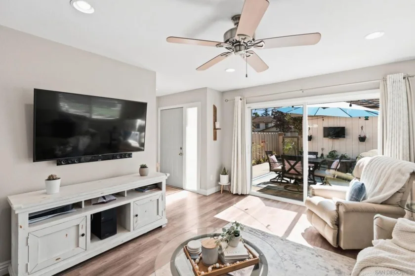 11401 Florindo Road photo 6