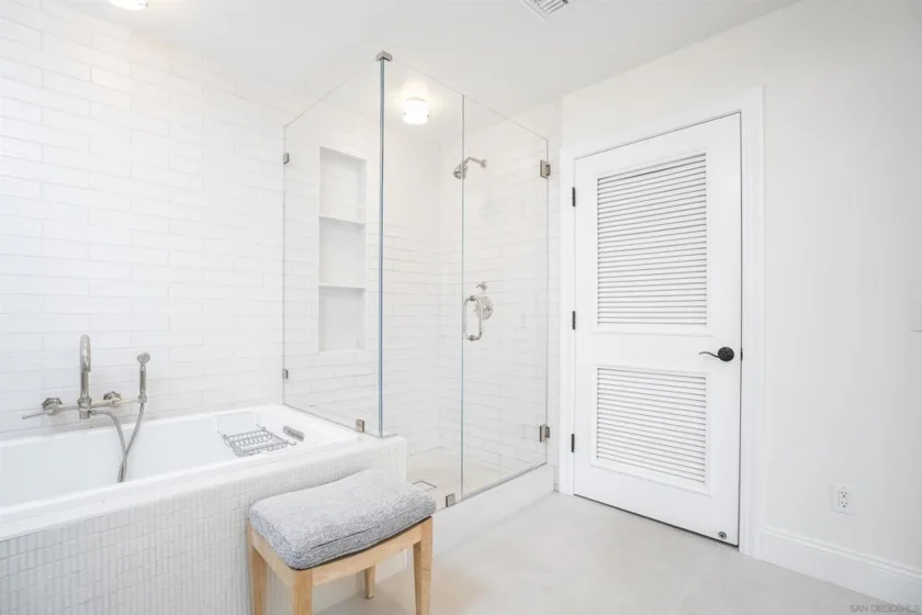 848 Prospect Street #Suite C photo 27