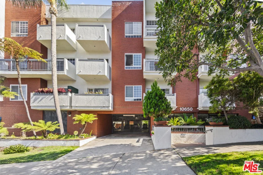 10650 Kinnard Avenue #310 photo 1