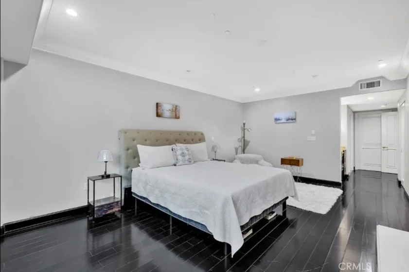 155 Cordova Street #203 photo 36