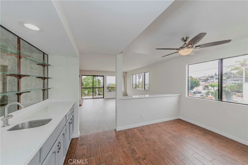 912 W 18th Street #2A photo 18
