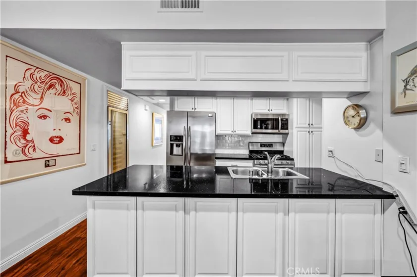 11630 Warner #504 photo 28