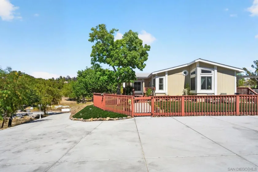 35205 Calle Nopal photo 35