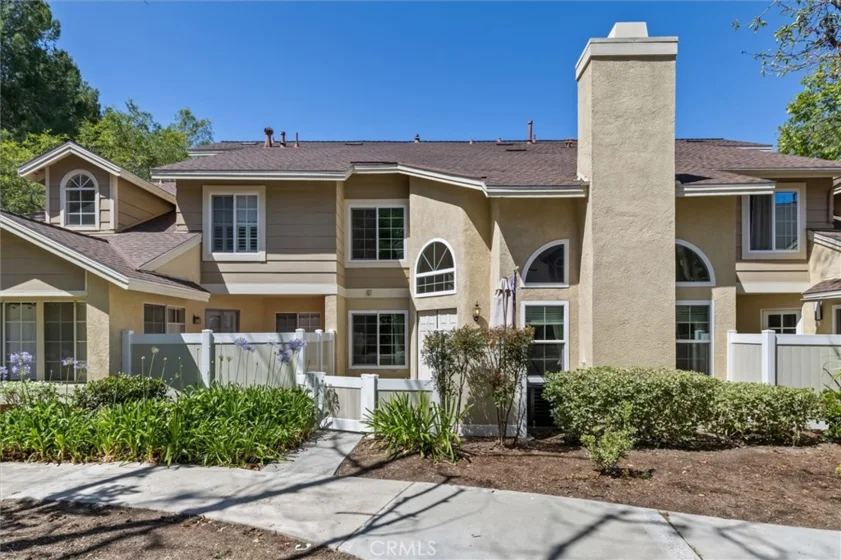 21196 Sierra Ridge photo 1