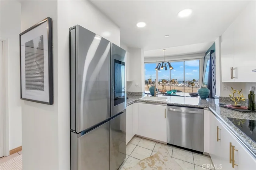 850 E Ocean Boulevard #205 photo 17