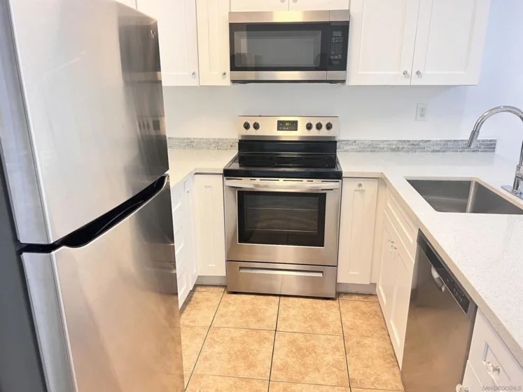 589 N Johnson Avenue #247 photo 5