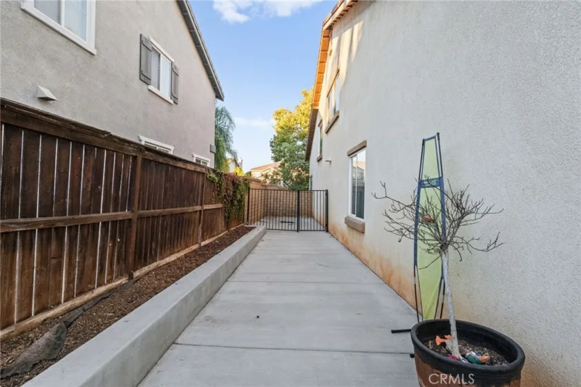 37457 Stellarview Avenue photo 37