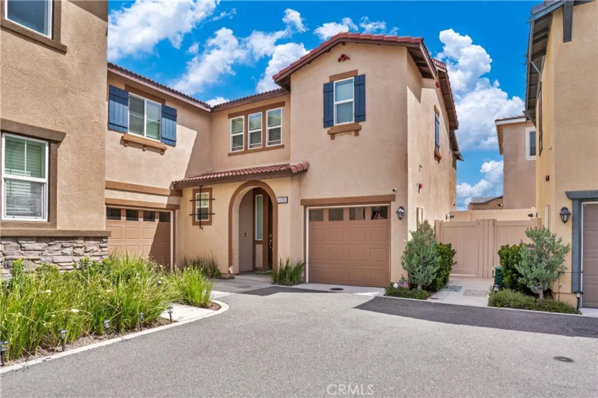 24280 White Willow photo 1