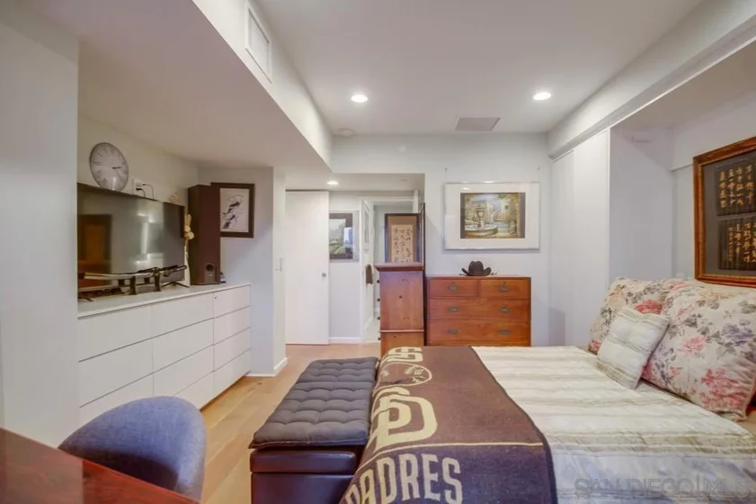 100 Harbor Drive #605 photo 9