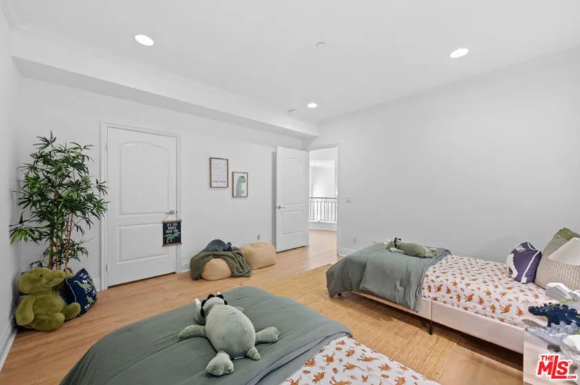 10935 Missouri Avenue #B photo 27