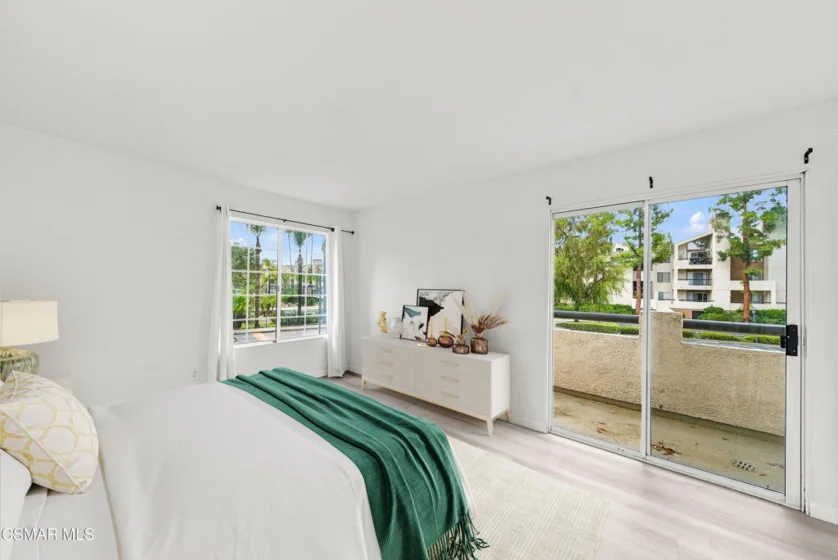 5535 Canoga Avenue #109 photo 6