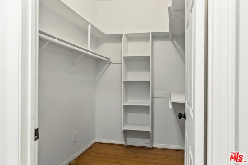 12011 Goshen Avenue #103 photo 11