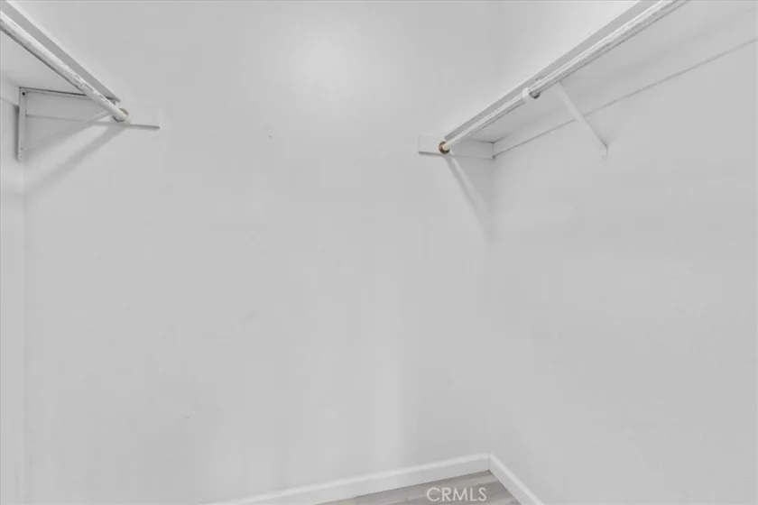 4727 Knickerbocker photo 20