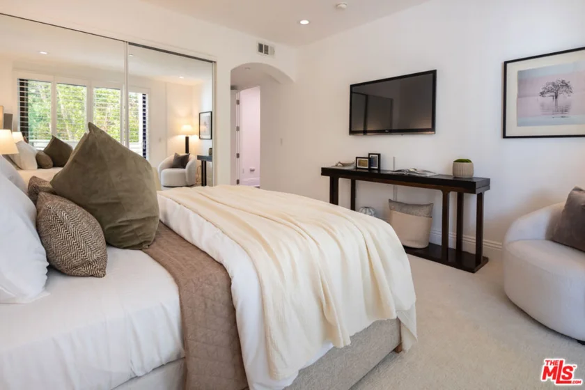 11715 Chenault Street #204 photo 28