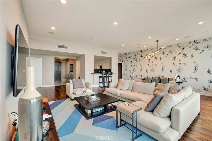 900 W Olympic Boulevard #45F photo 37