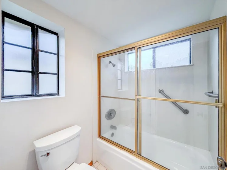 8880 Villa La Jolla #205 photo 22