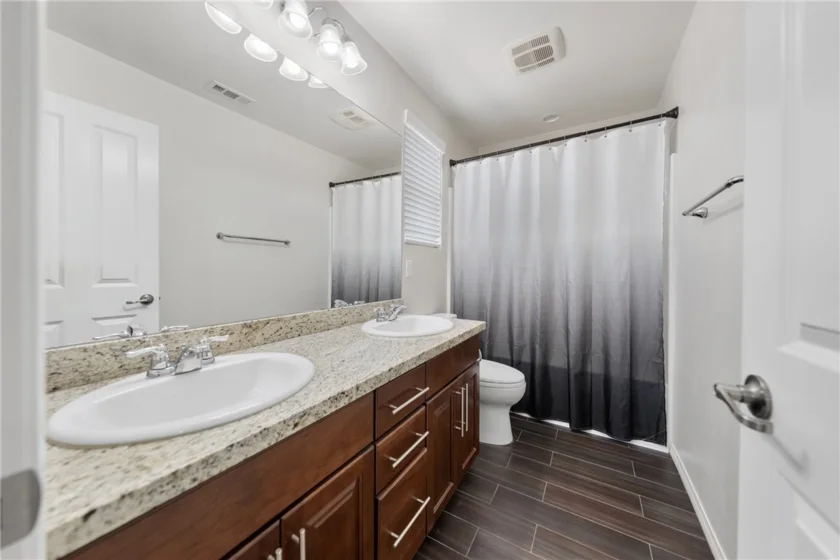 38079 Bella Rosa photo 38