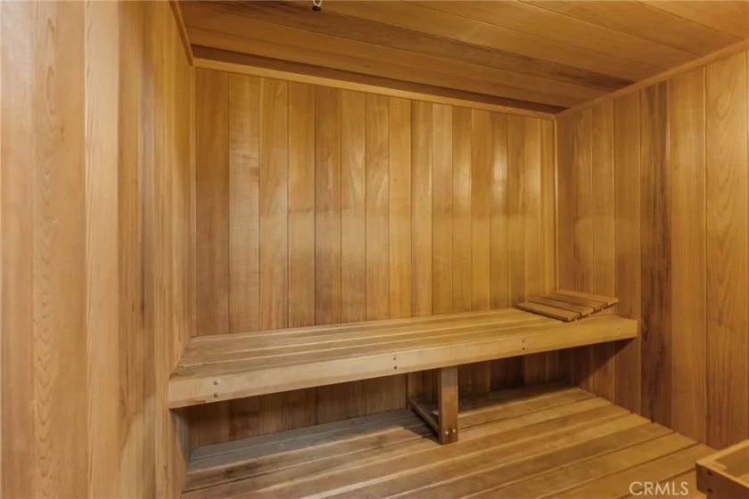 620 S Gramercy Place #412 photo 29