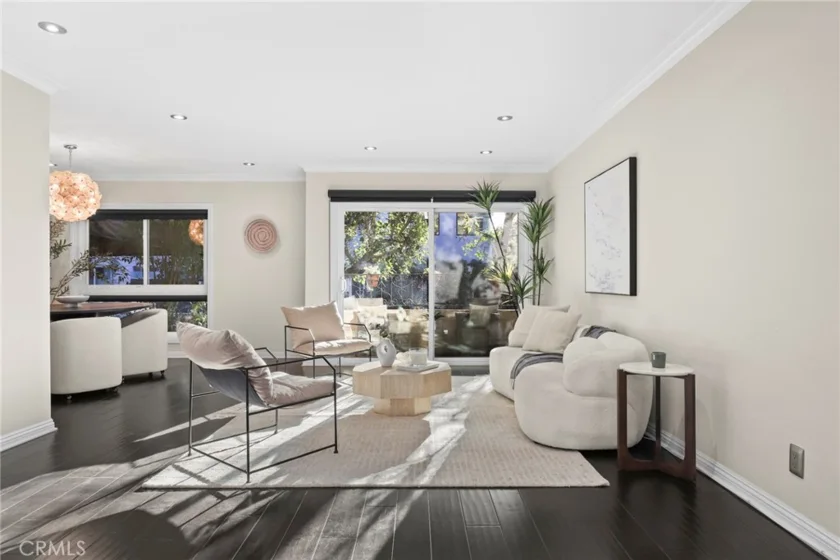 1203 N Sweetzer #118 photo 2