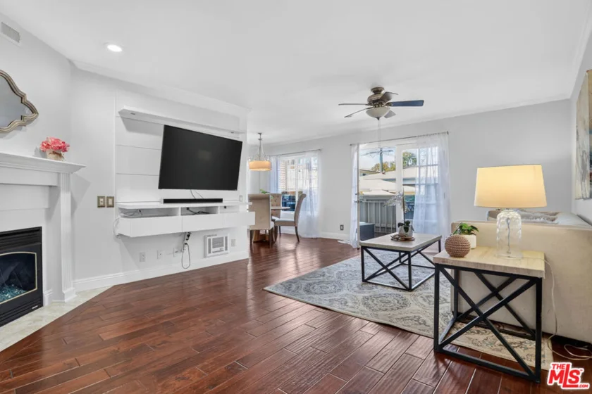 944 11th Street #9 photo 4