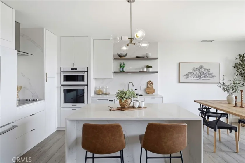 100 S Doheny #707 photo 16