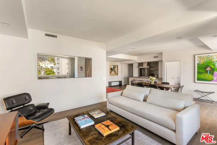 818 N Doheny Drive #803 photo 7