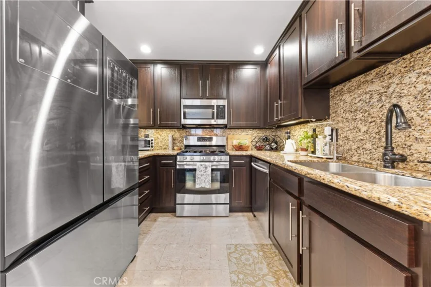 4211 Arch #103 photo 8