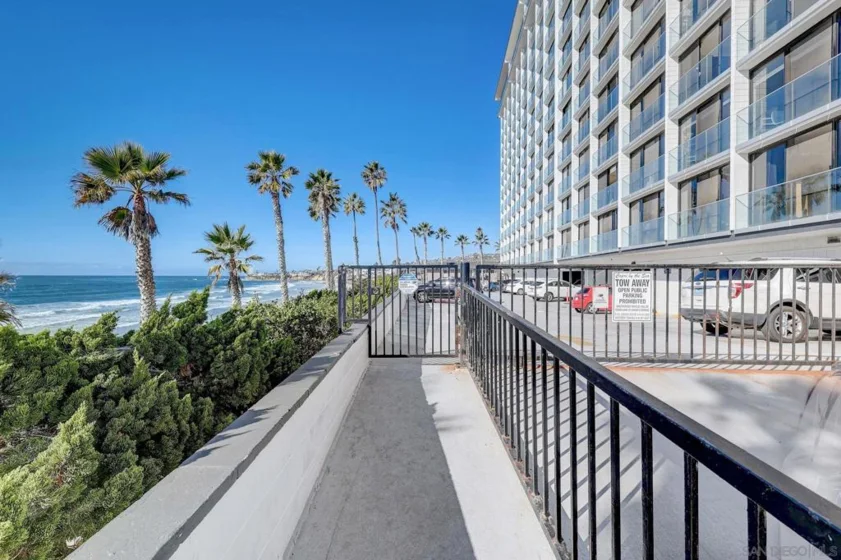 4767 Ocean Boulevard #411 photo 34
