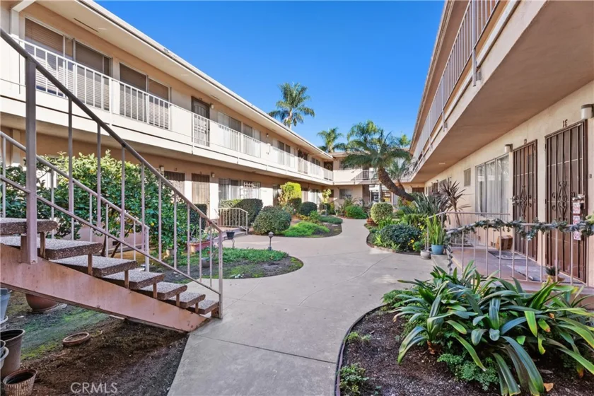 527 Cedar Avenue #2E photo 13
