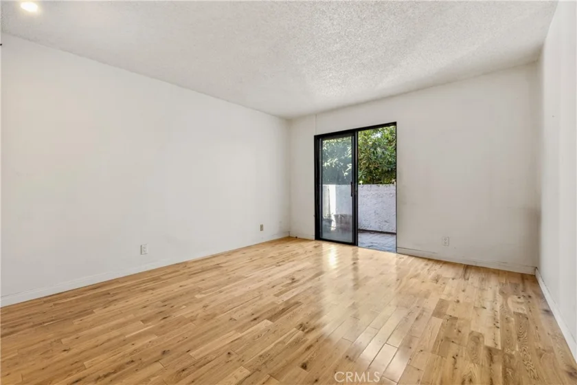 1119 Albany #106 photo 13