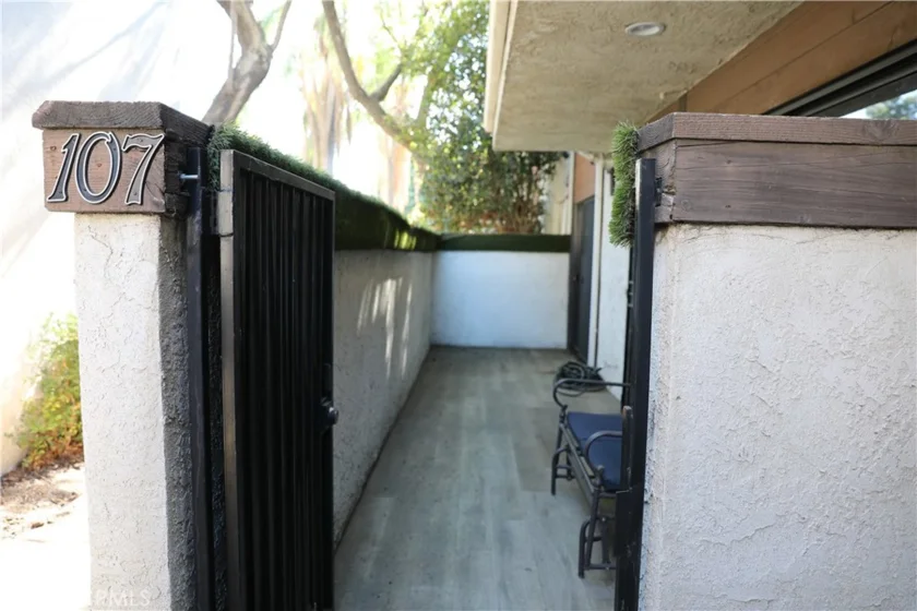 9600 Van Nuys Boulevard #107 photo 2