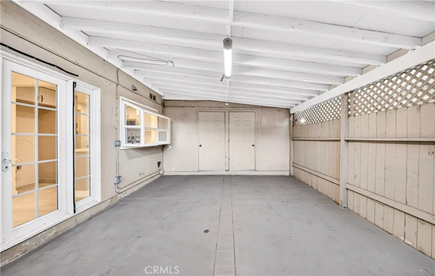 4657 Larwin photo 21