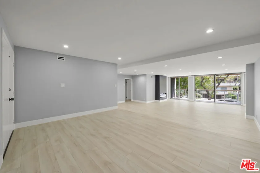 441 N Oakhurst Drive #206 photo 5