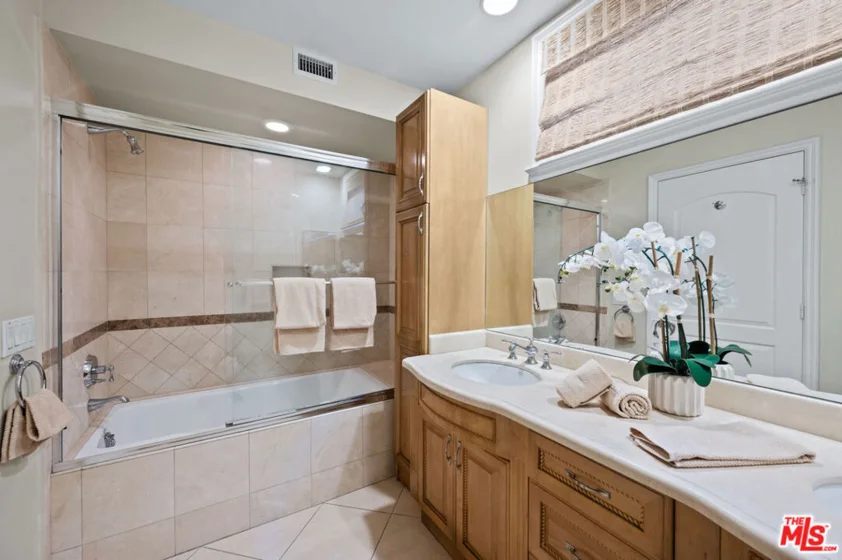 10935 Missouri Avenue #B photo 32