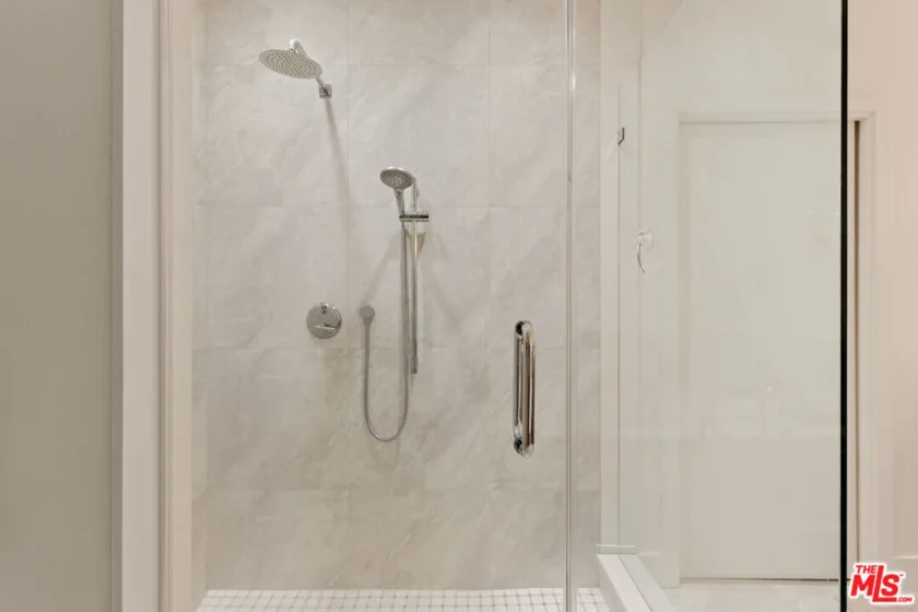 10580 Wilshire Boulevard #5SW photo 11