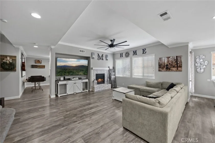 40259 Hannah Way photo 5