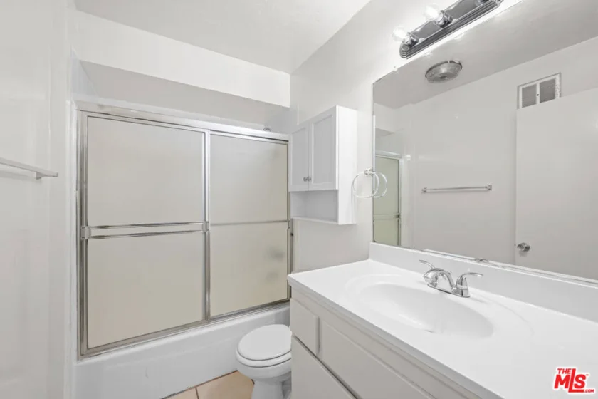 826 2nd Street #101 photo 12