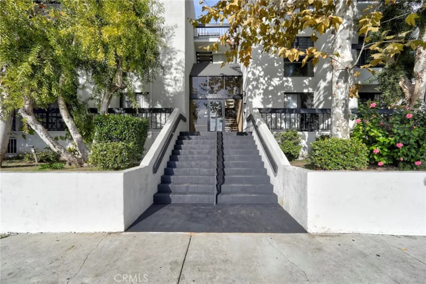 15335 Magnolia #216 photo 1