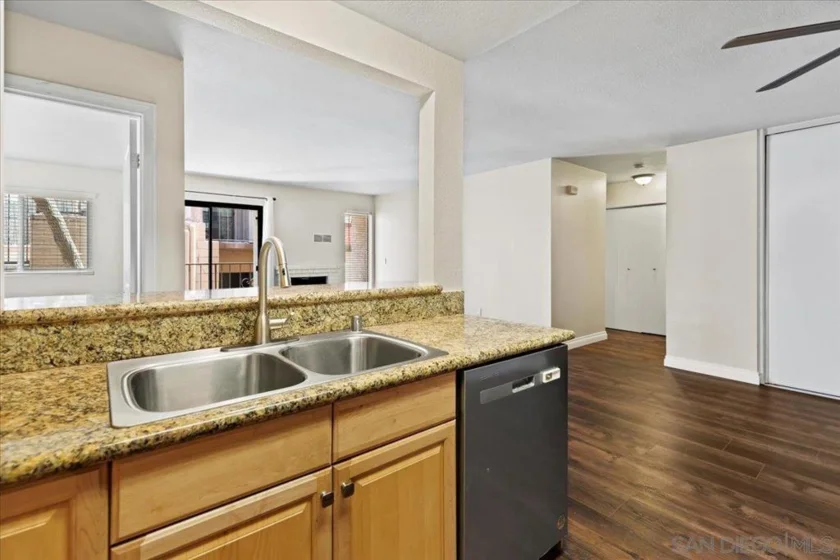 2950 Broadway #16 photo 18