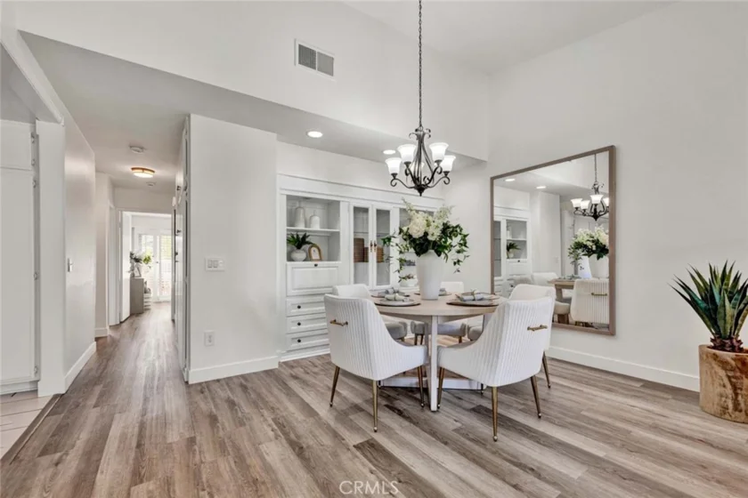 8605 Solano #1005-B photo 9