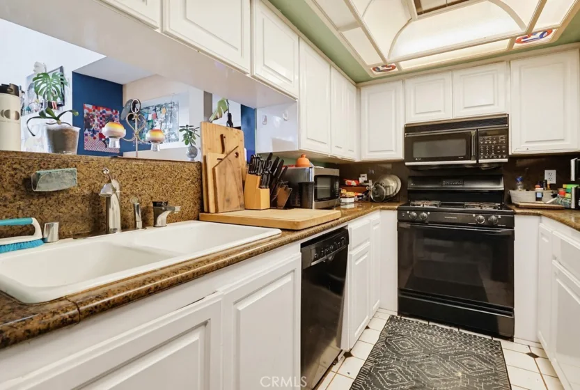1538 Stoner Avenue #303 photo 7