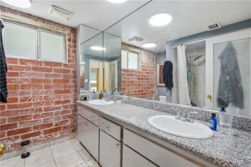 7309 Franklin Avenue #105 photo 23