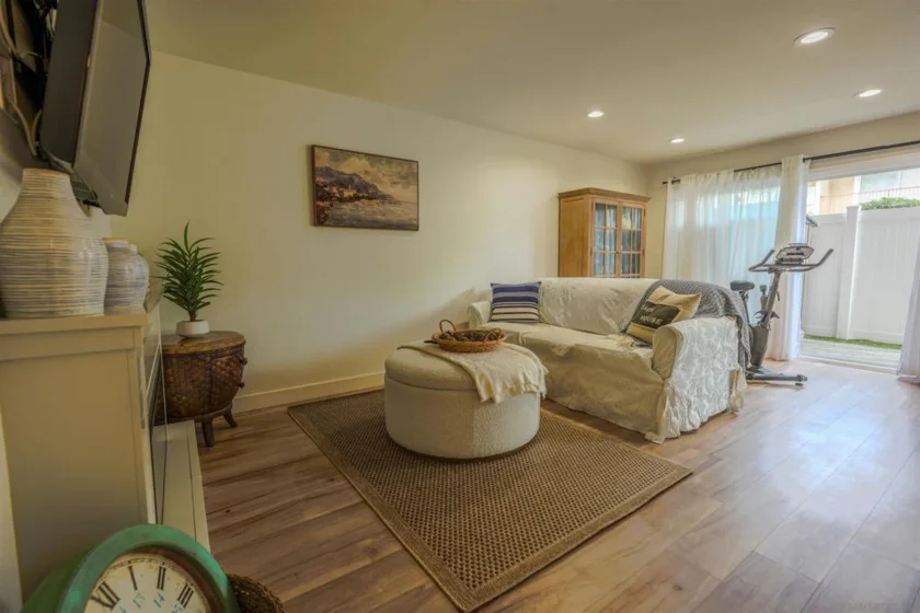 930 Peach Avenue #2 photo 3