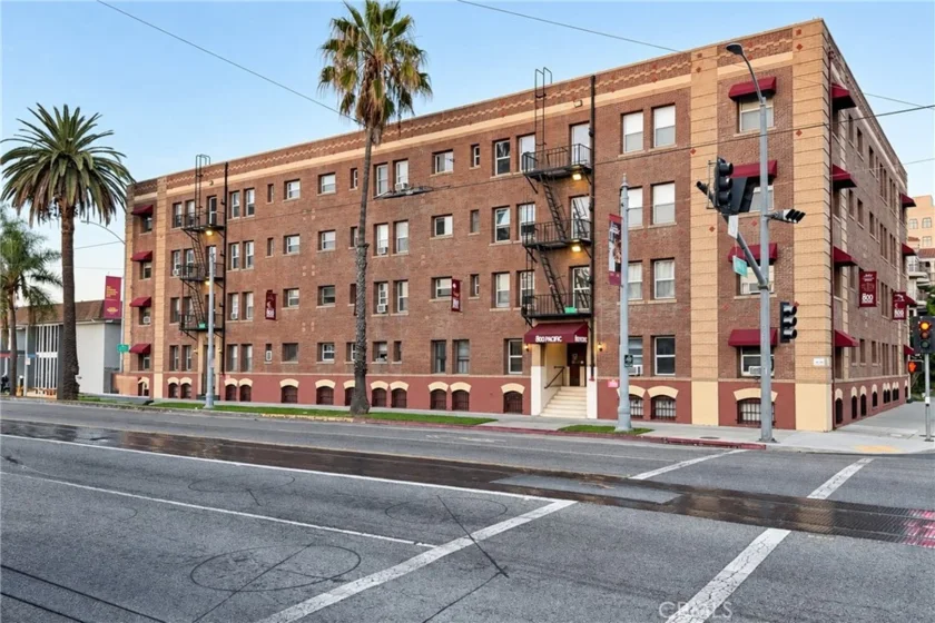 800 Pacific Avenue #407 photo 18