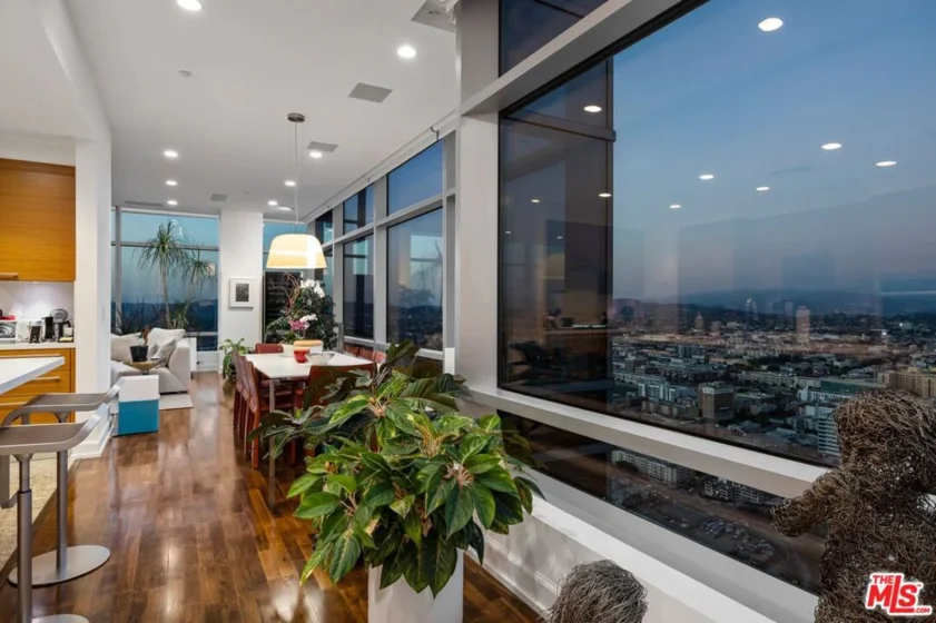 900 W Olympic Boulevard #46G photo 58