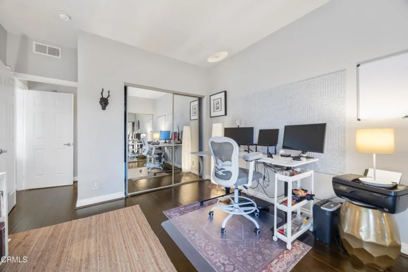 87 S Allen Avenue #205 photo 23