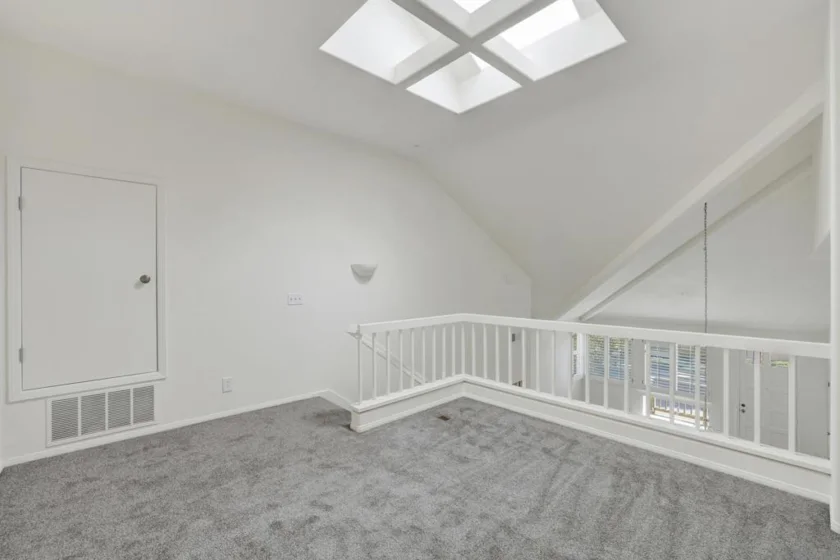 13450 Savanna photo 26